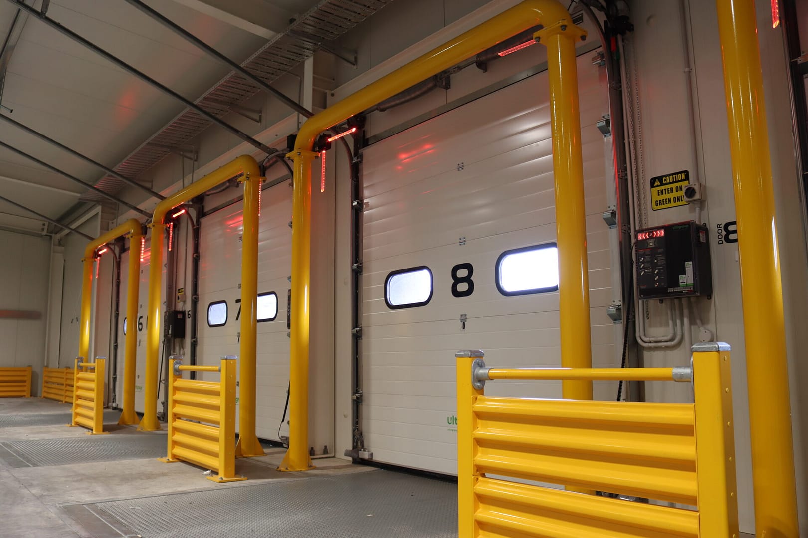 Horizontal Storing Dock Leveller