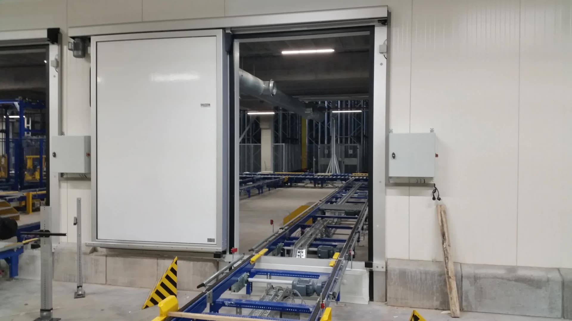 Ulti Insulated Airlock Door
